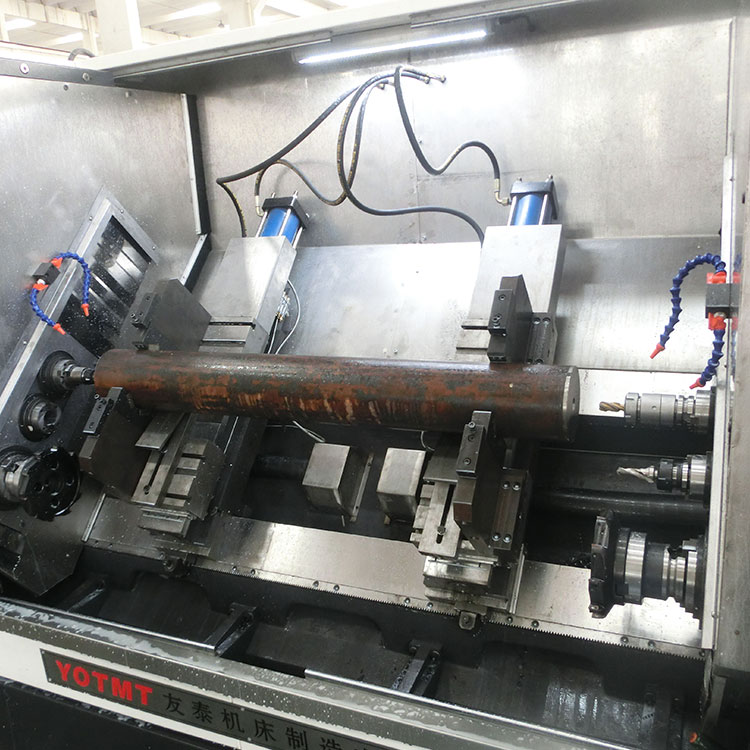 斜床身(shen)銑打機